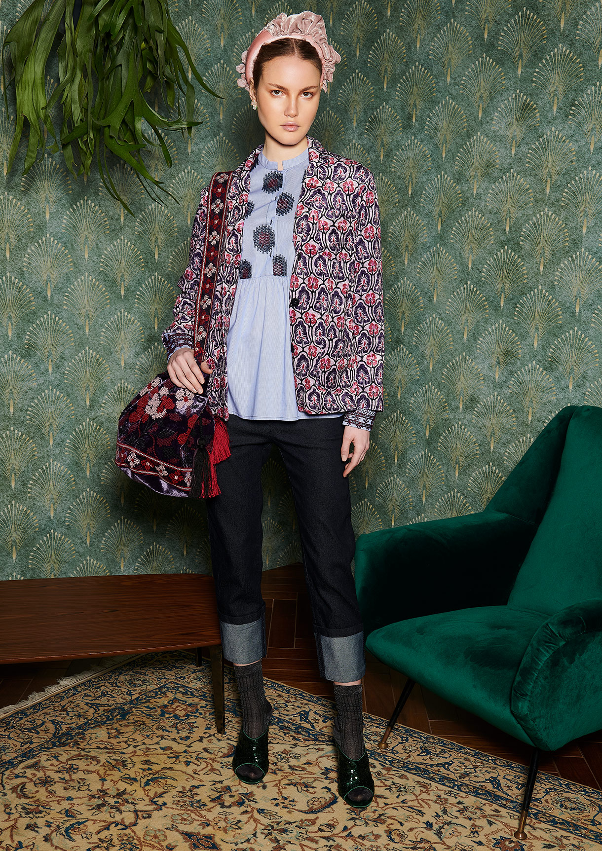 25-1ONE_FW22_Look18_005-B
