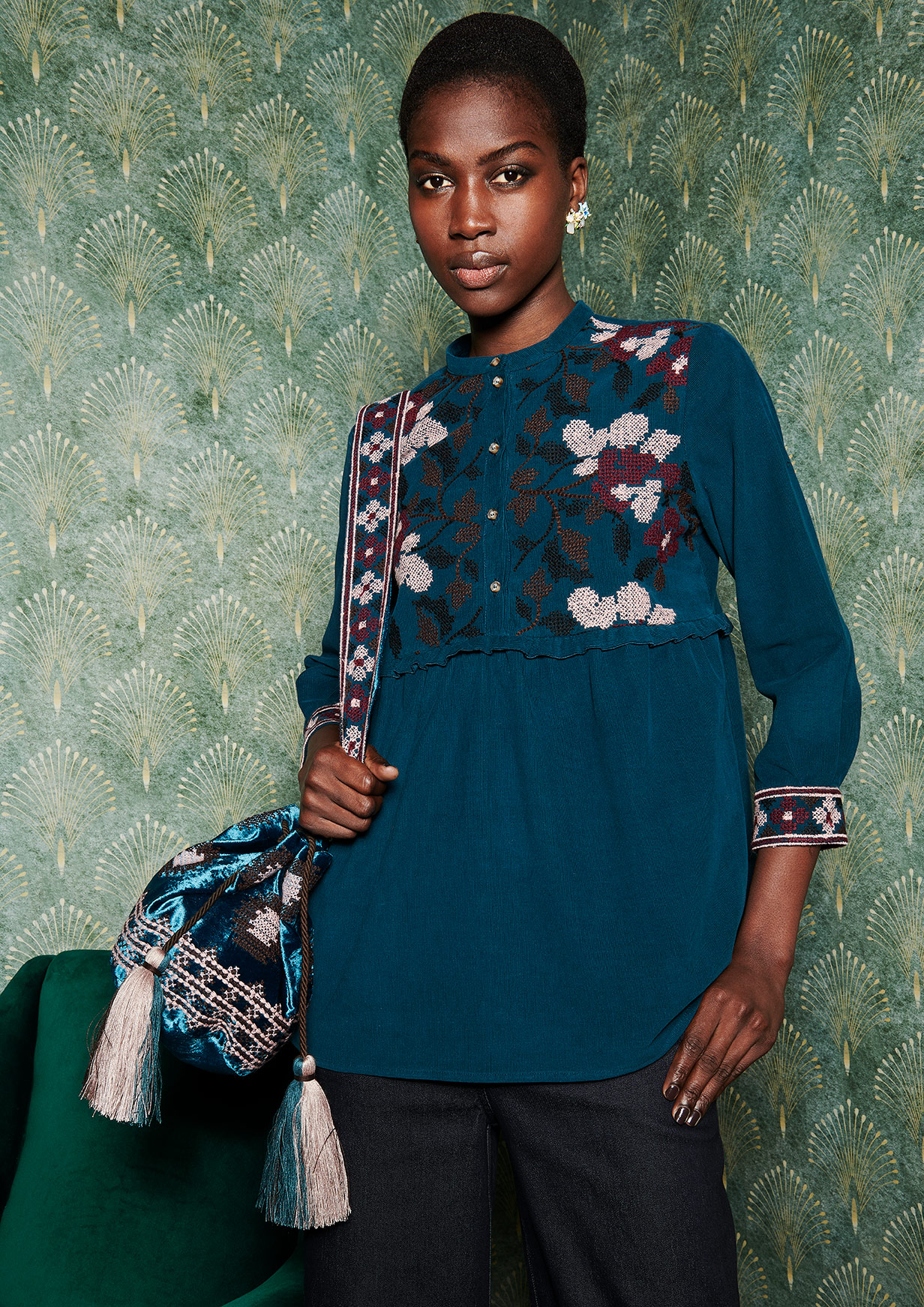 47-1ONE_FW22_Look36_018-B