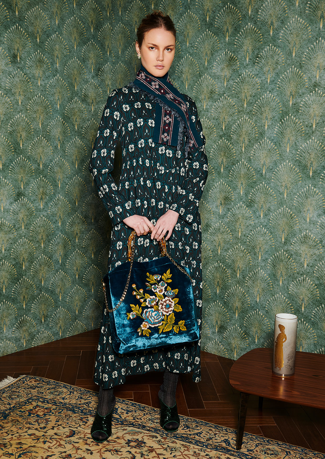 48-1ONE_FW22_Look16_015-B