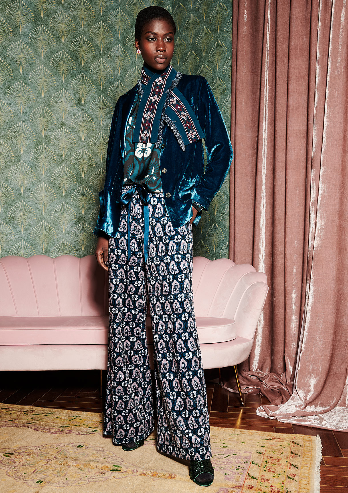 43-1ONE_FW22_Look27_002-B