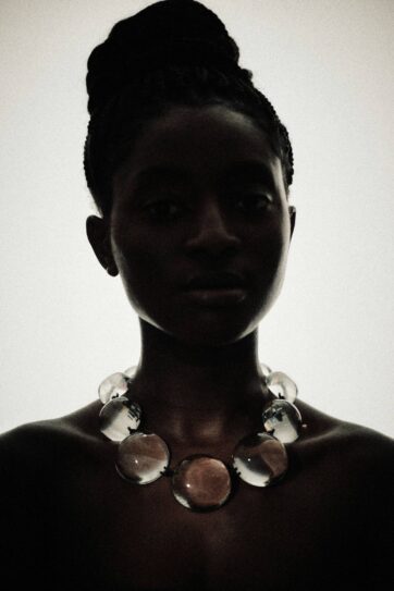 231206_MONIES_01_165_4