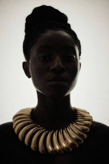 231206_MONIES_01_248_4